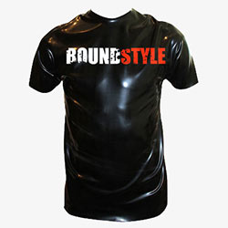 Rubber-Latex-T-Shirt herstellen © Boundstyle